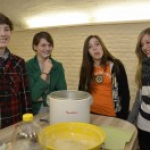 Club JuMaJo bäckt Krapfen